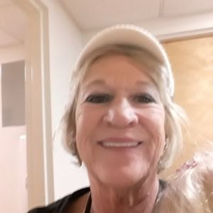 Meet your Posher, Carol